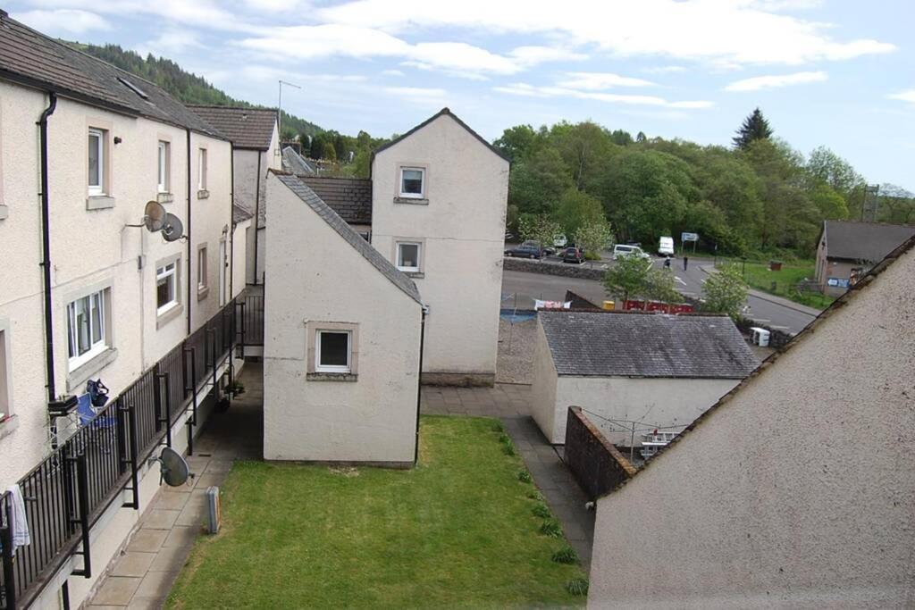 Creag Mhor Self Catering Holiday Apartment Aberfoyle  Exterior photo
